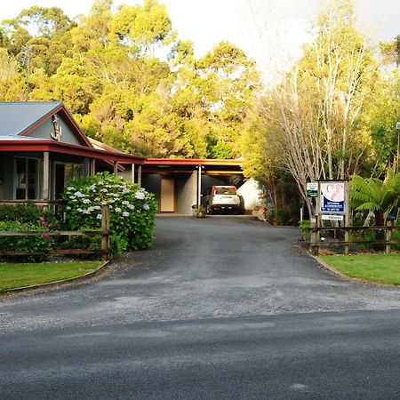 The Crays Accommodation Strahan Exterior photo